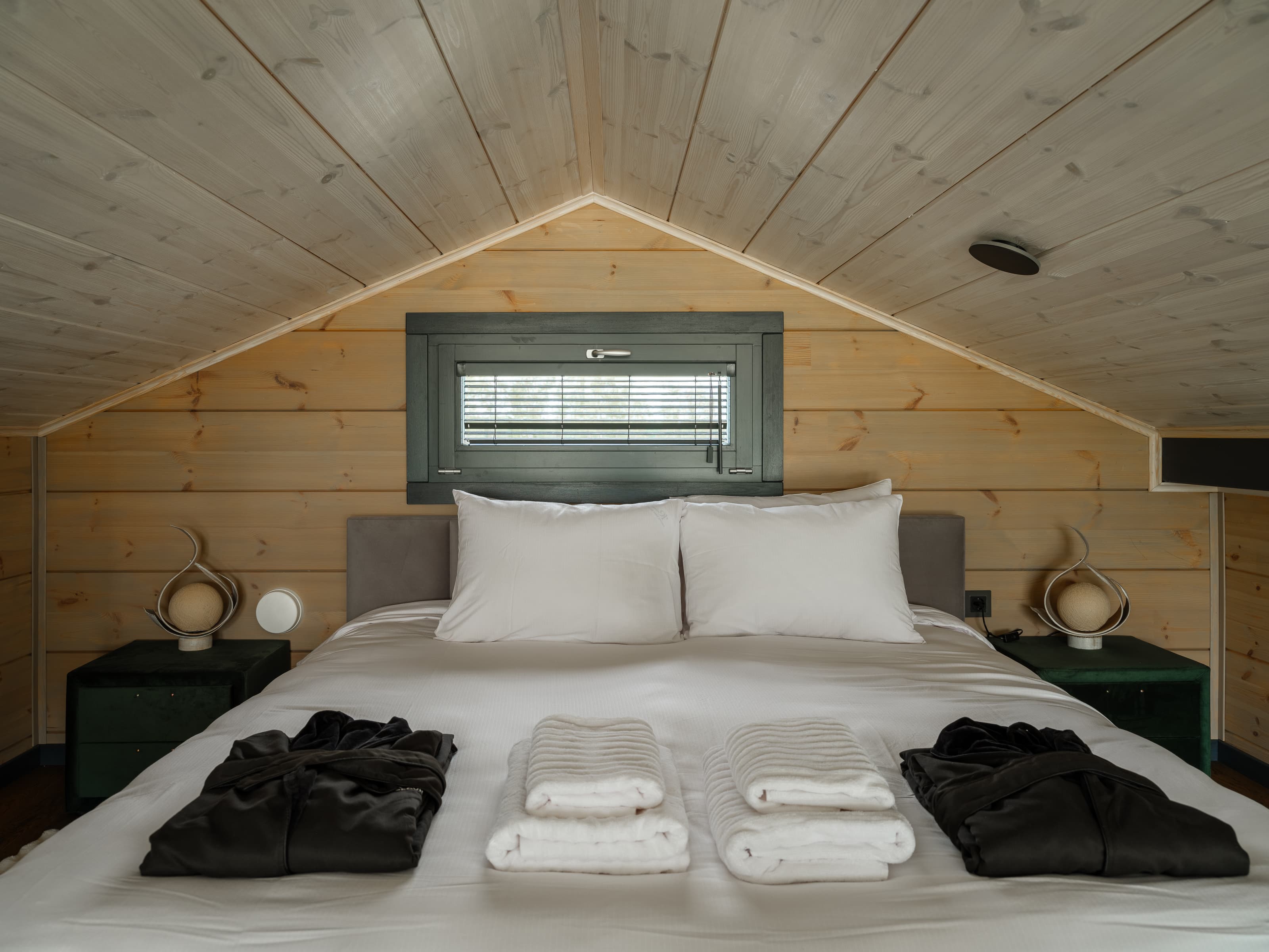 Cozy SeoVillage bedroom prepared for guests